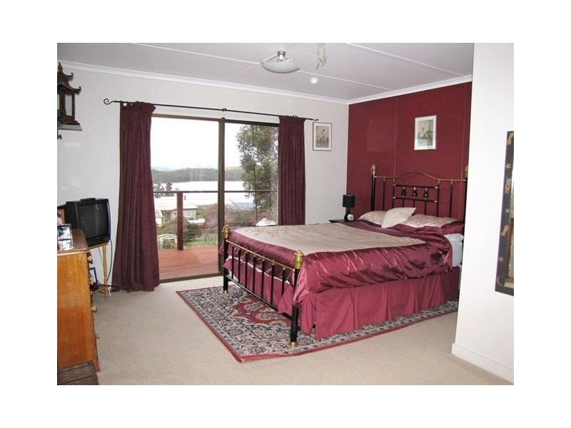 7 Augustus Street, Beauty Point TAS 7270