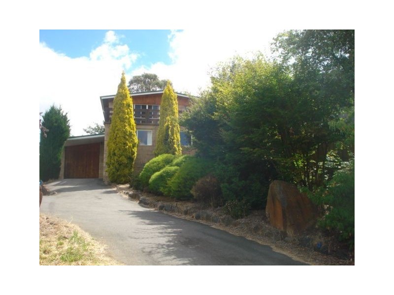 1 Newlands Street, Trevallyn TAS 7250