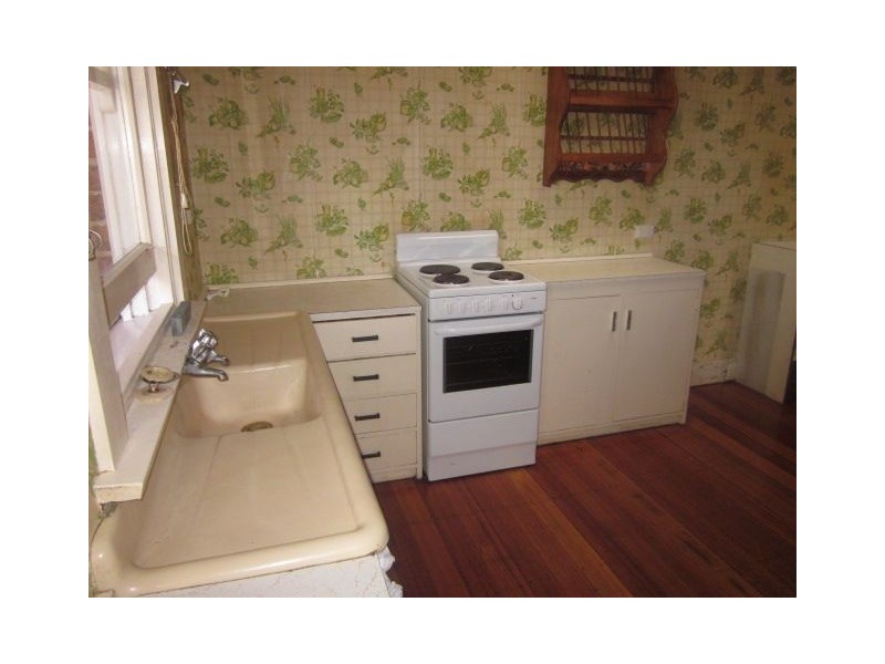 8 Plumer Street, Mowbray TAS 7248