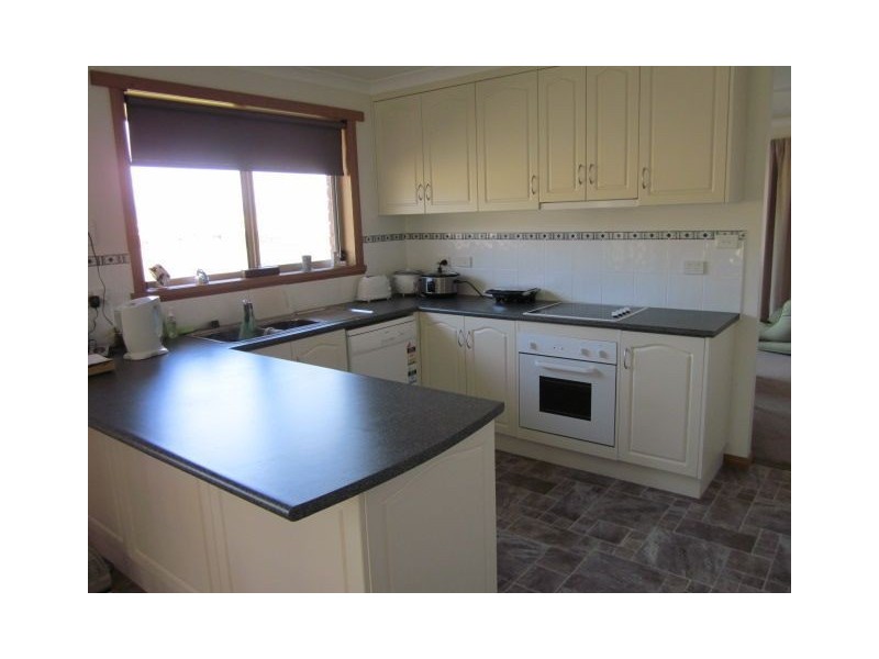 B/15 Lovelybanks Court, Legana TAS 7277