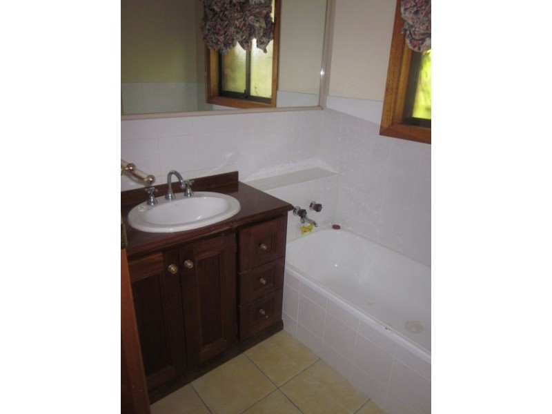 18 Essendon Street, Summerhill TAS 7250