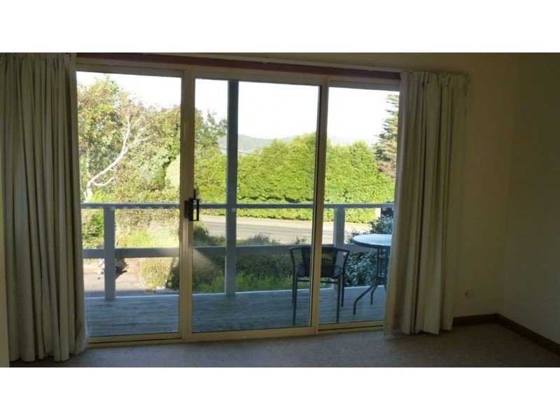 6/7-9 Flinders Street, Beauty Point TAS 7270