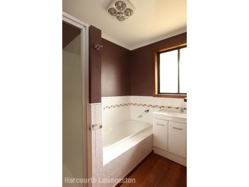 31 Kelvin Street, Youngtown TAS 7249