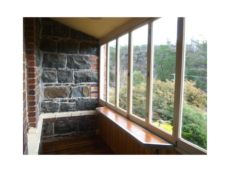 8 Corin Street, West Launceston TAS 7250