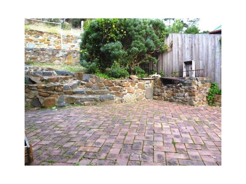 8 Corin Street, West Launceston TAS 7250