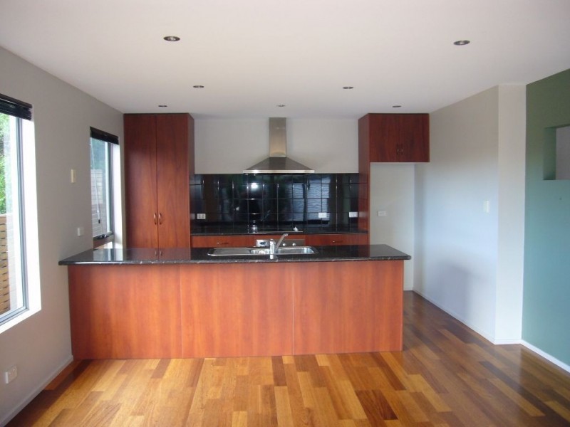 2/5 Adina Terrace, Kings Meadows TAS 7249