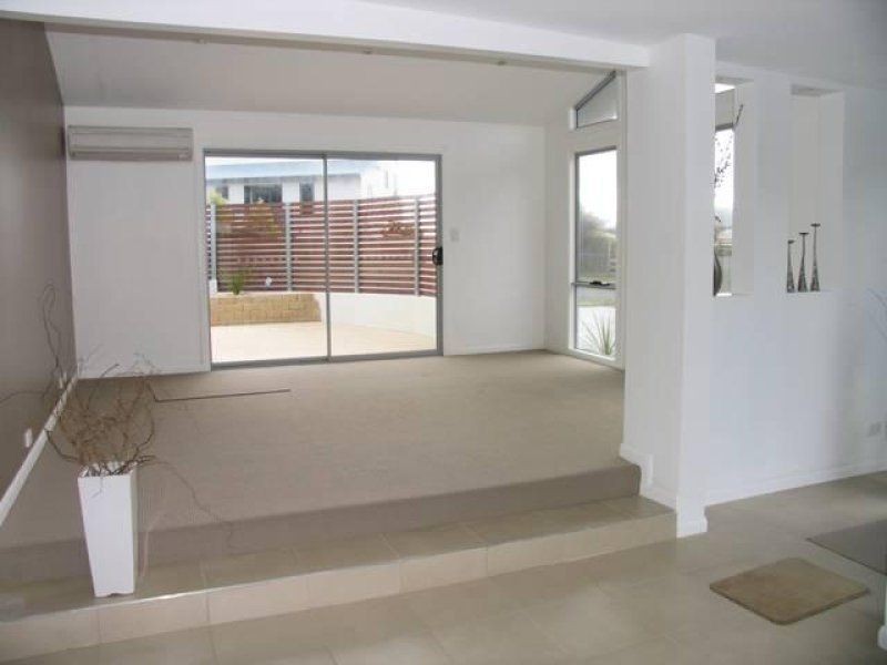 1/3 Murray Street, Bridport TAS 7262