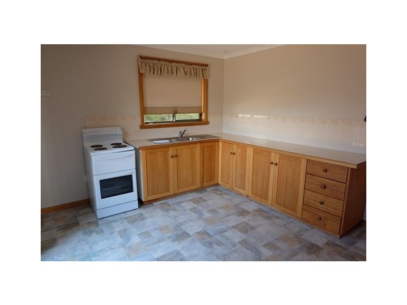 2/22 Notley Street, Newnham TAS 7248