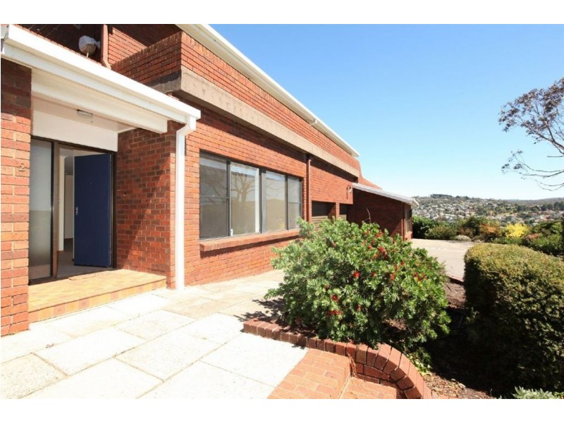 2/6 Tarleton Place, Launceston TAS 7250