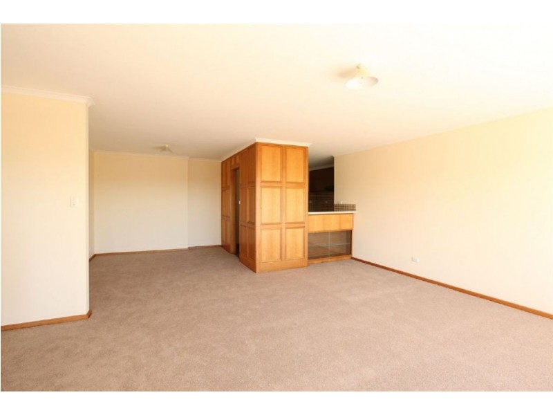 2/6 Tarleton Place, Launceston TAS 7250