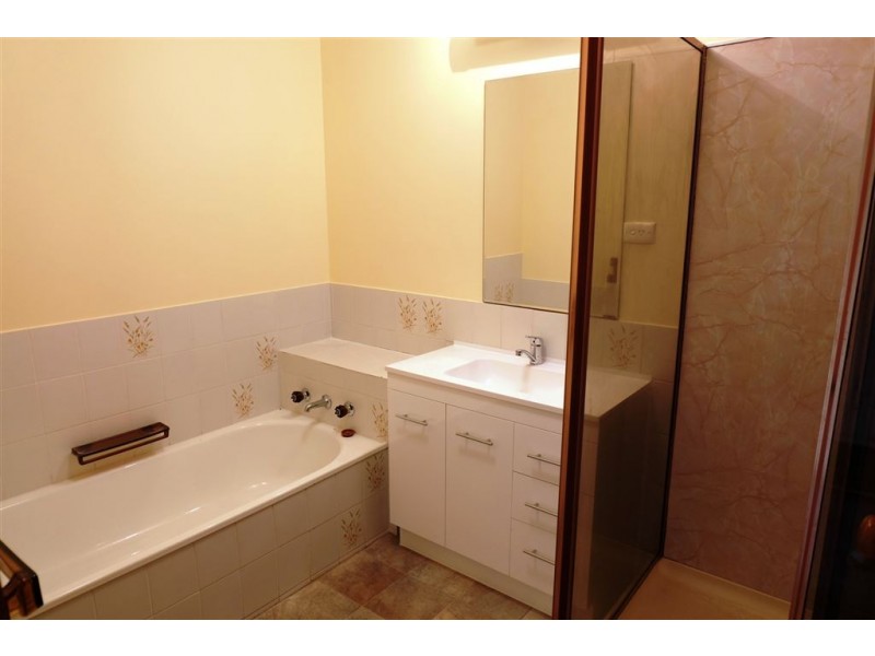 2/6 Tarleton Place, Launceston TAS 7250