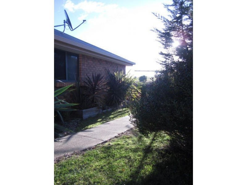 4/22 Notley Street, Newnham TAS 7248