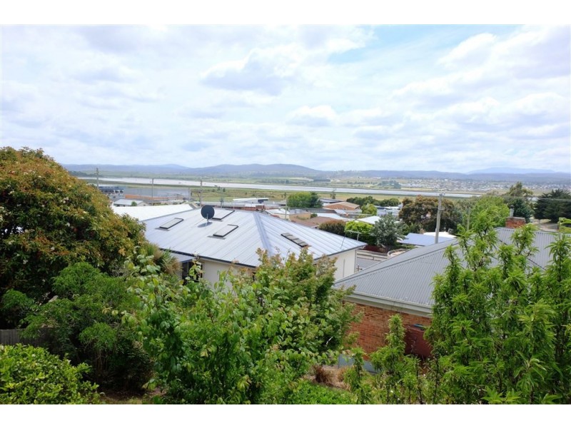1/449 West Tamar Highway, Riverside TAS 7250