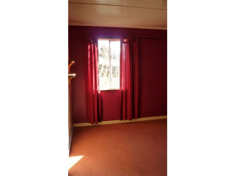 8 Cornwall Street, Beaconsfield TAS 7270