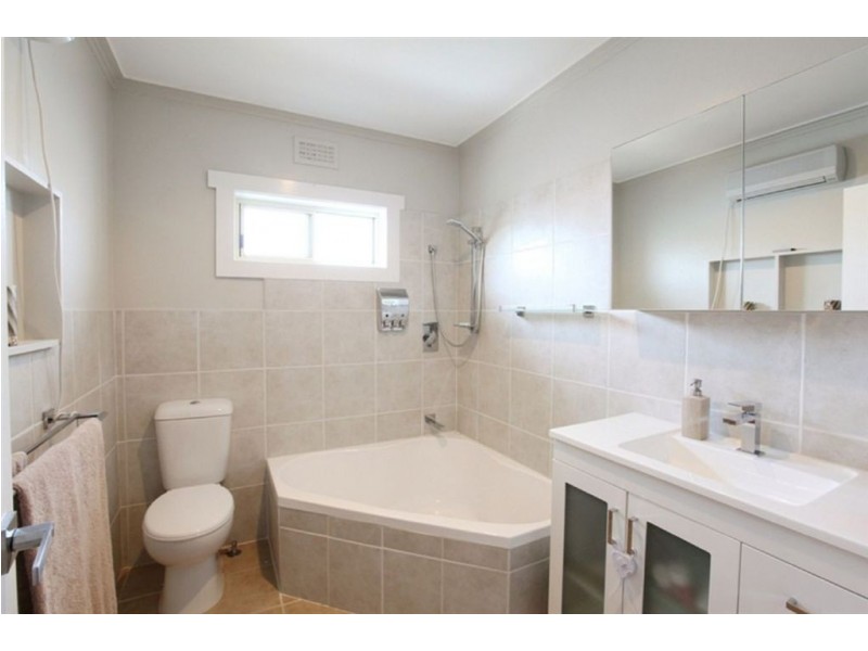 4 Napier Street, Youngtown TAS 7249