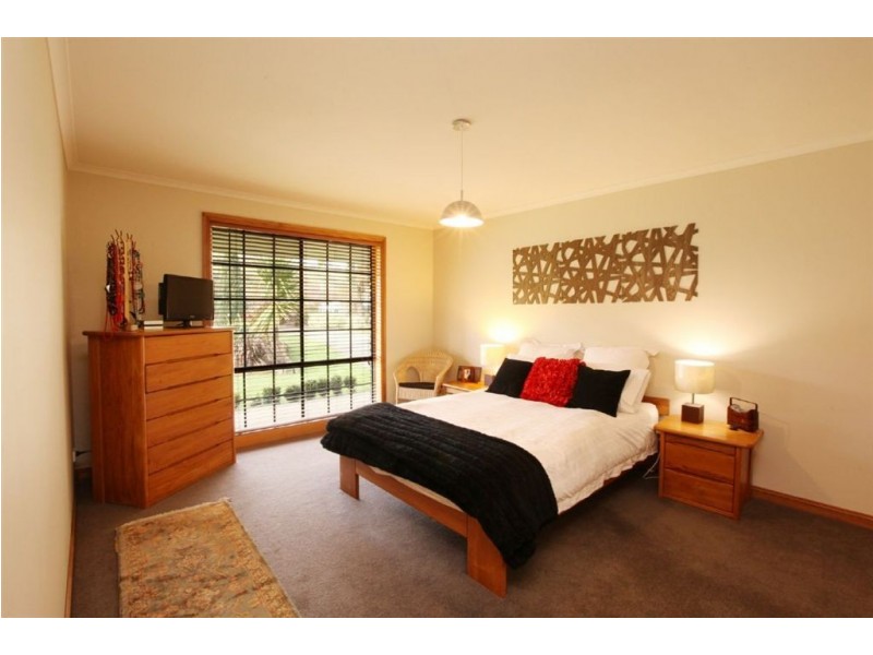 45 Swan Drive, Swan Bay TAS 7252