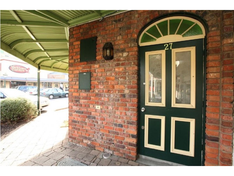 27 Yorktown Square, Launceston TAS 7250