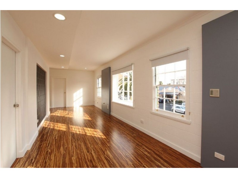 27 Yorktown Square, Launceston TAS 7250