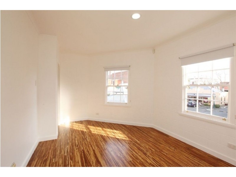 27 Yorktown Square, Launceston TAS 7250