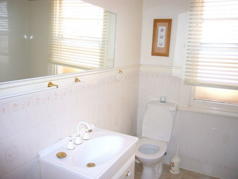 20 Bond Street, Kings Meadows TAS 7249