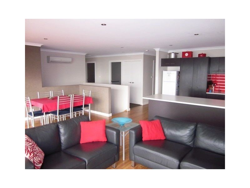 2/3 Newlands Street, Trevallyn TAS 7250