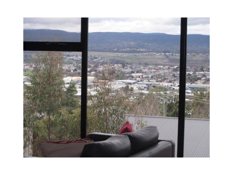 2/3 Newlands Street, Trevallyn TAS 7250