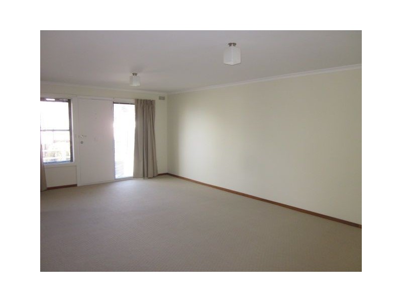 2/2 Gascoyne Street, Kings Meadows TAS 7249