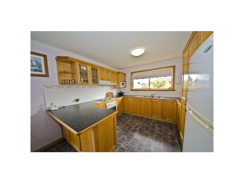 7 Rothsay Close, Newnham TAS 7248