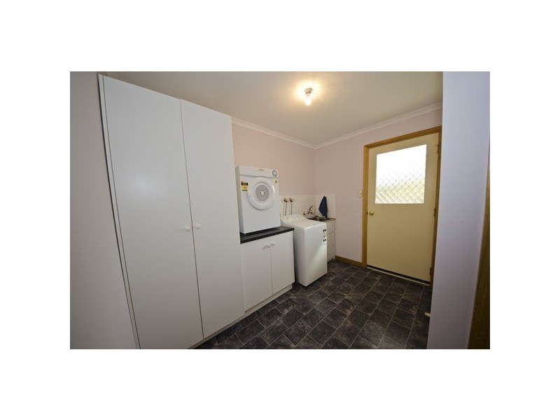 7 Rothsay Close, Newnham TAS 7248