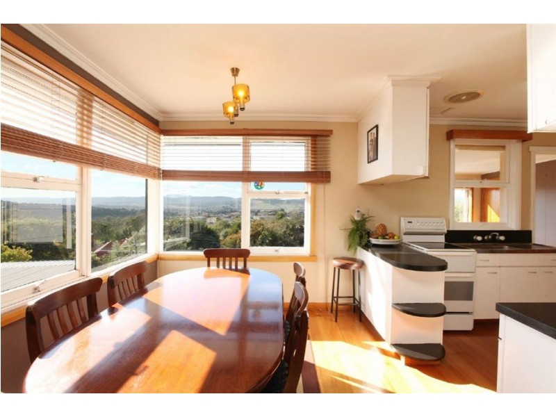 3 Redwood Crescent, Youngtown TAS 7249