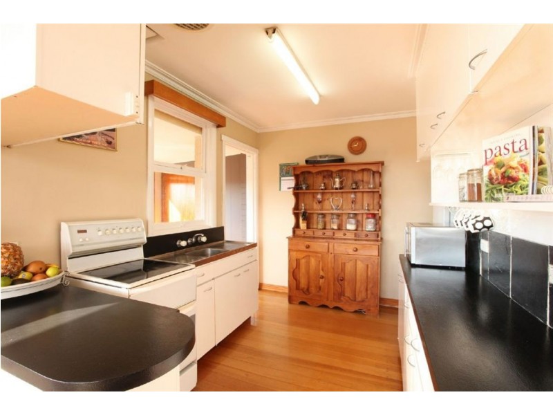 3 Redwood Crescent, Youngtown TAS 7249