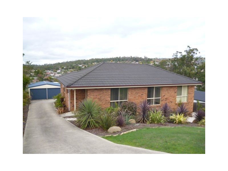 7 Grenadier Court, Trevallyn TAS 7250