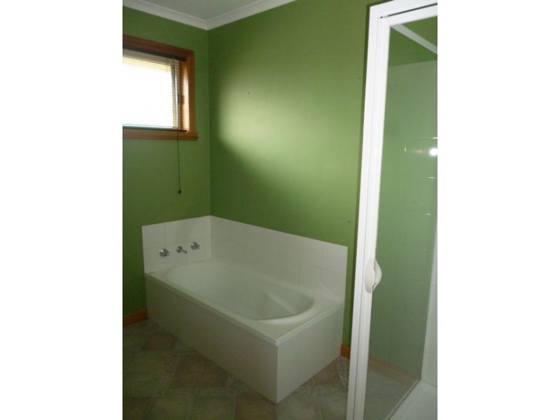 7 Grenadier Court, Trevallyn TAS 7250