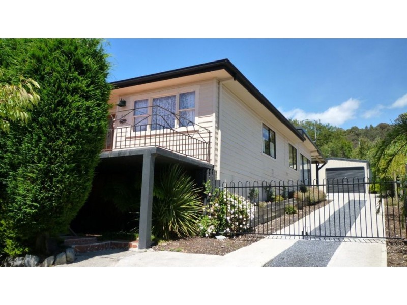53 Douglas Street, Beaconsfield TAS 7270
