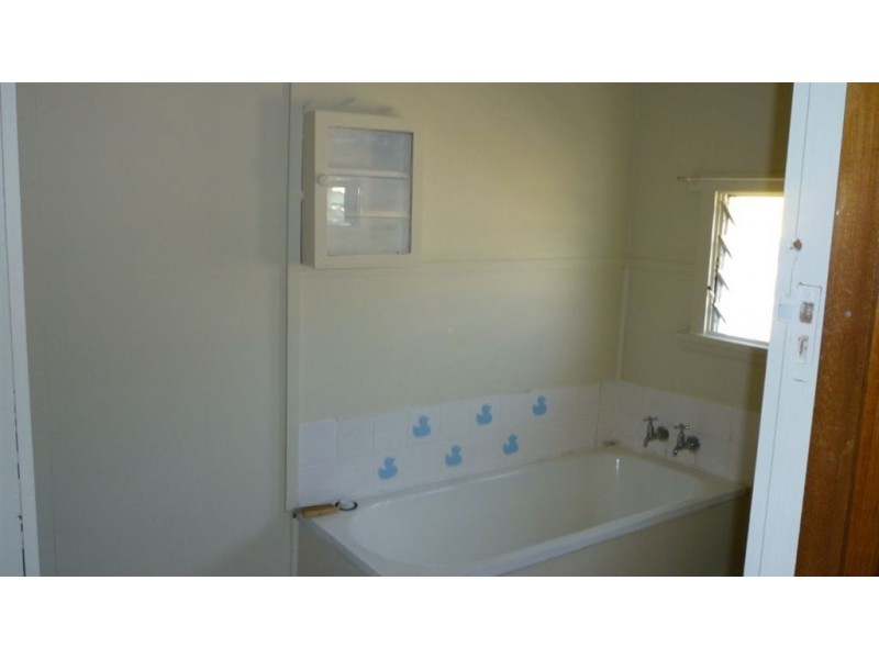 2 Bernard Street, Beaconsfield TAS 7270