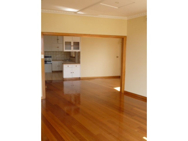 18 Broadview Crescent, Trevallyn TAS 7250