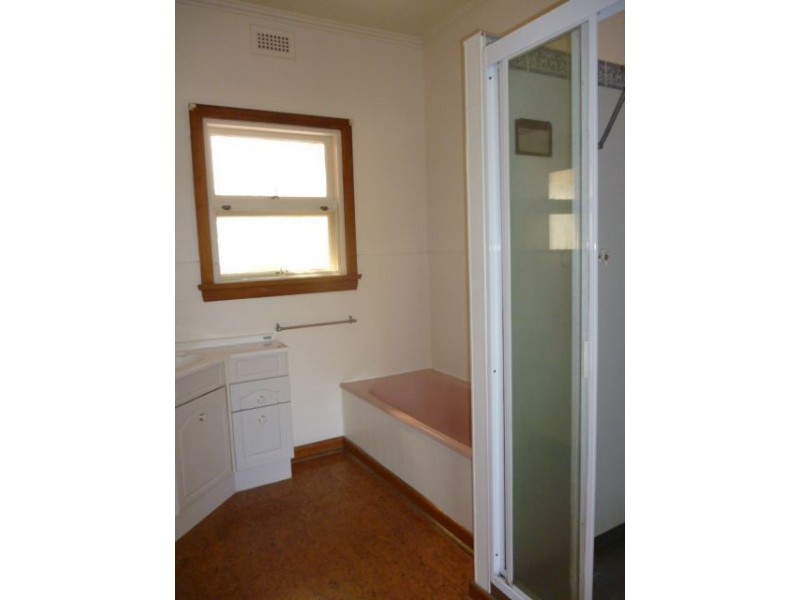 18 Broadview Crescent, Trevallyn TAS 7250