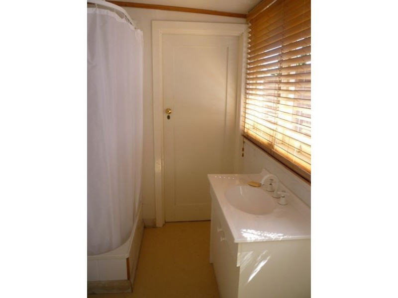 12 Beatty Street, Beauty Point TAS 7270