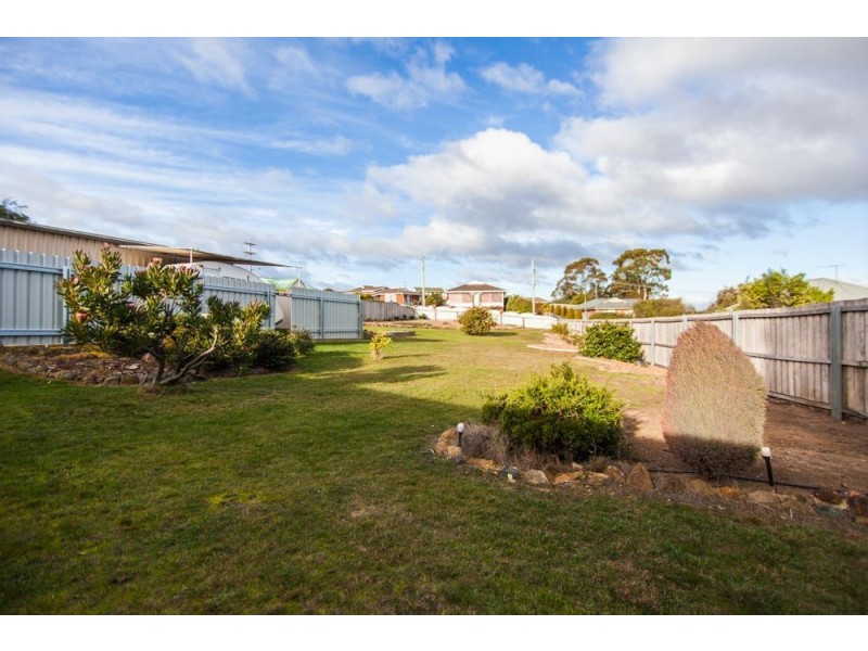 7 Summer Rise, Summerhill TAS 7250