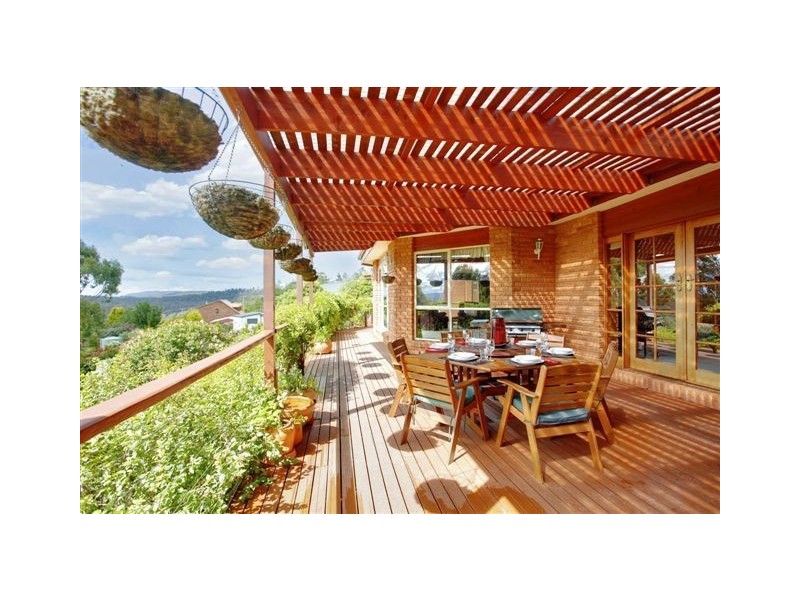 1 Pleasant Hills Drive, Grindelwald TAS 7277