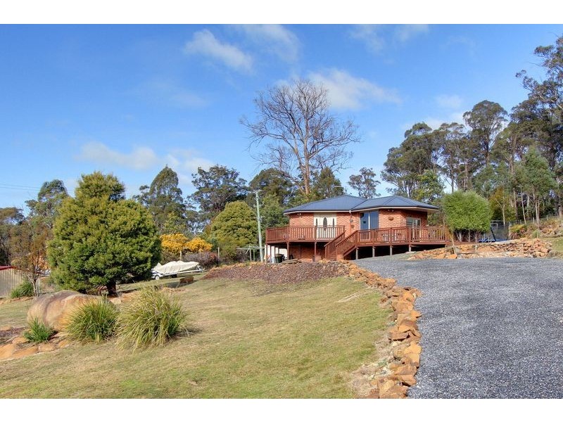 50 Pleasant Hills Drive, Grindelwald TAS 7277