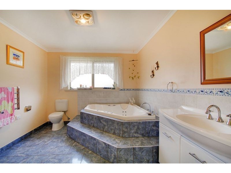 50 Pleasant Hills Drive, Grindelwald TAS 7277