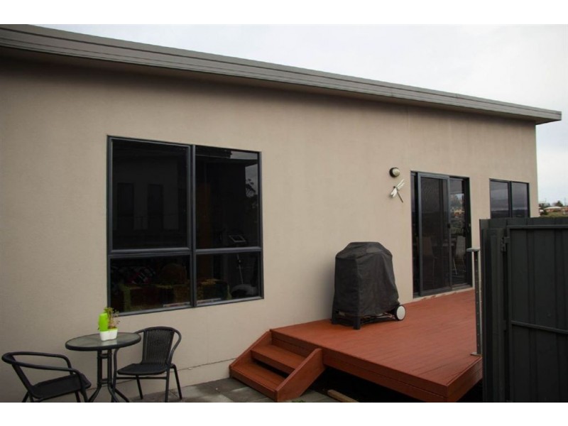 1/149 Penquite Road, Norwood TAS 7250