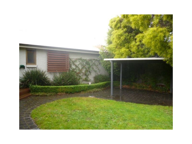 11 Totara Street, Riverside TAS 7250