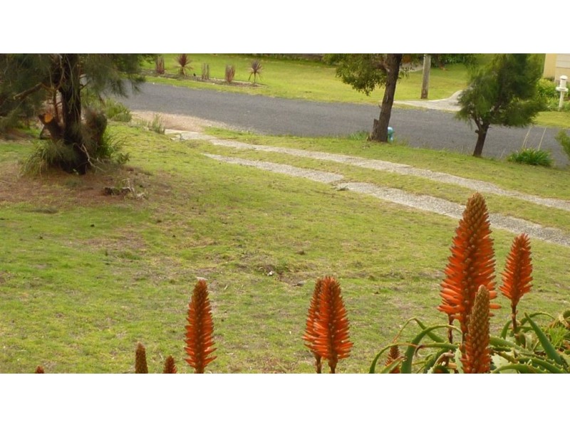 26 Beach Road, Greens Beach TAS 7270