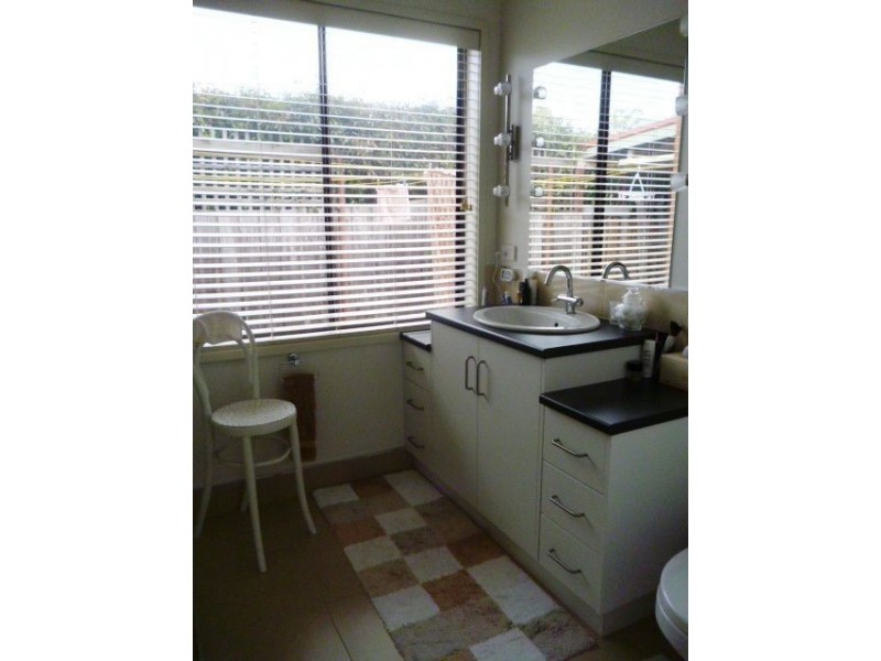 28 Dandenong Road, Trevallyn TAS 7250