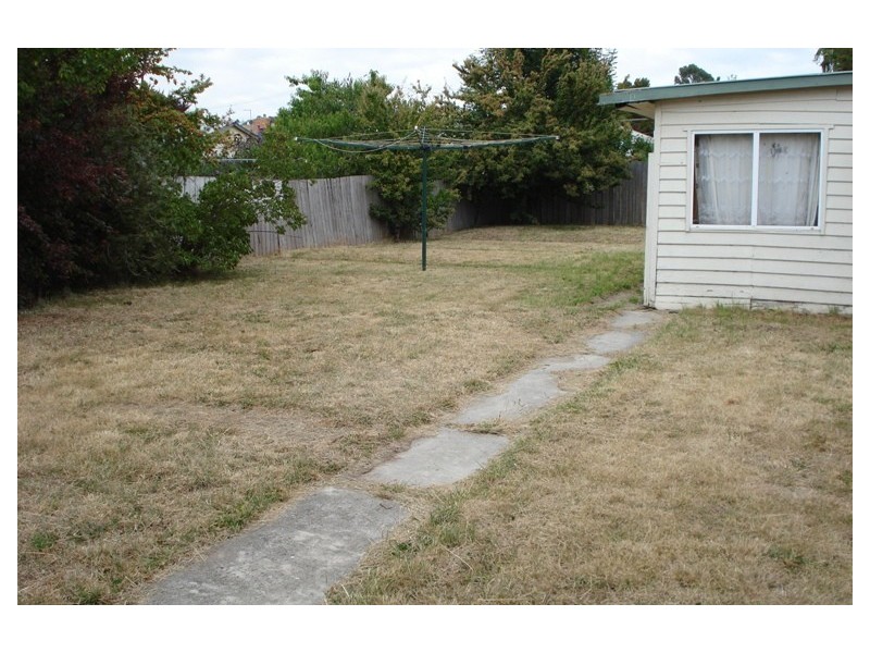 7 Rowan Avenue, Newstead TAS 7250