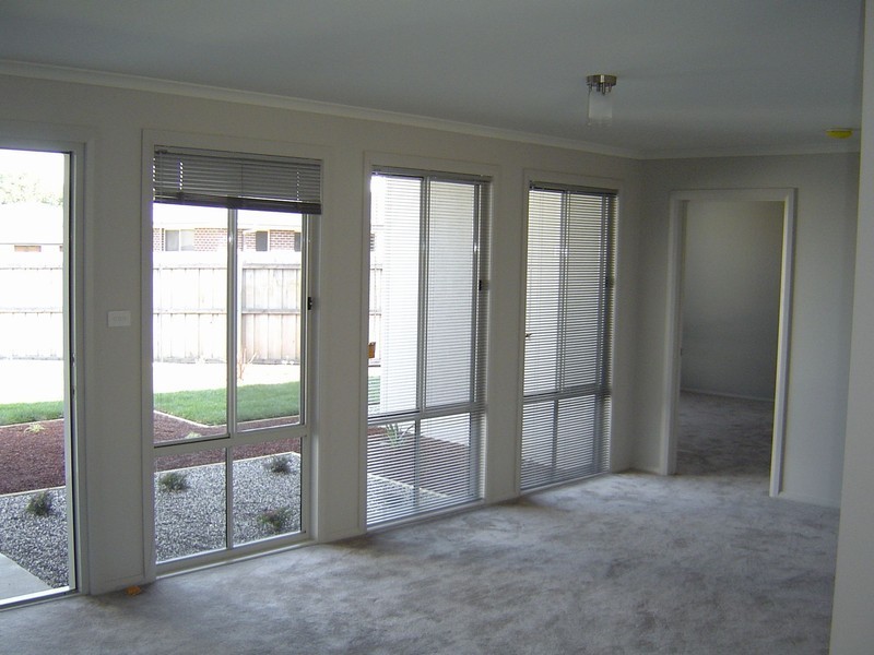 10 Bethune Place, Newnham TAS 7248