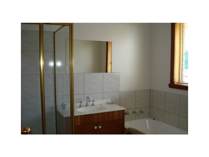 2 Leeds Lane, Prospect TAS 7250