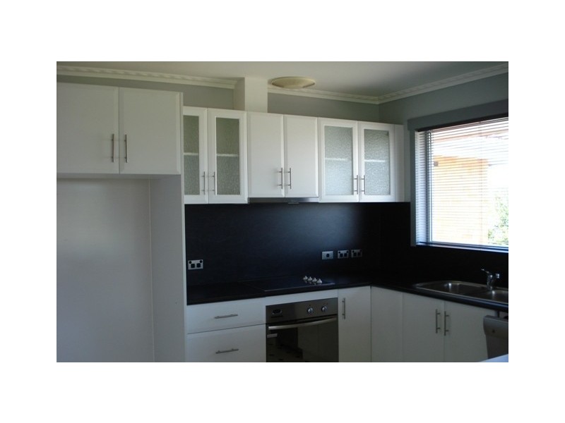 2 Cedar Street, Newnham TAS 7248